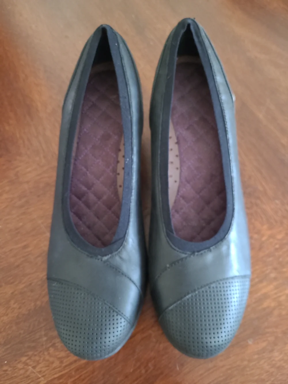 Mozo Gardena Black Leather Wedge Comfort Slip On Shoes Women Size 9 Work Shoes